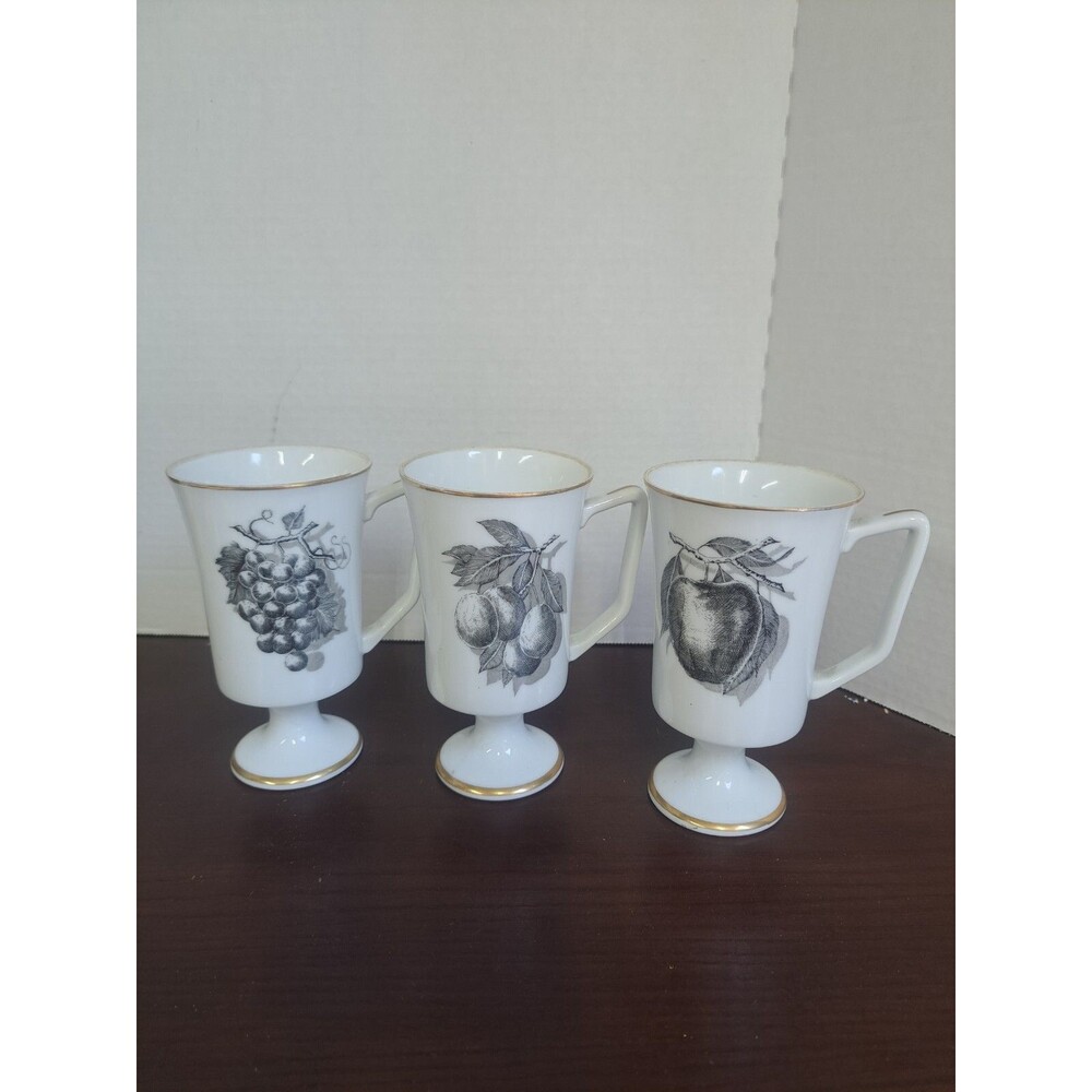 Set Of 3 Stafford Golden Fruit Fotted With Handle Mugs